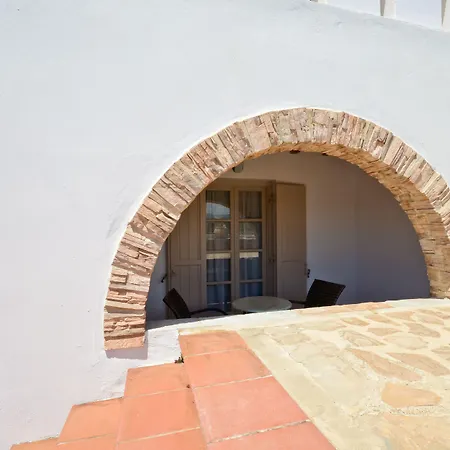 Naxos Magic Village ستيليدا