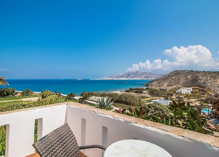 فندق Naxos Magic Village 3*