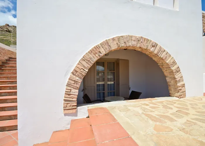 Naxos Magic Village ستيليدا