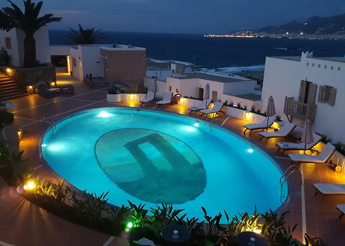 فندق Naxos Magic Village 3*