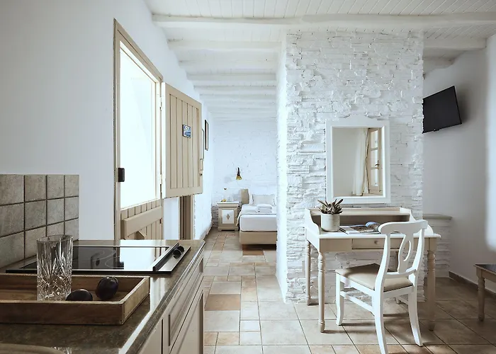 فندق Naxos Magic Village