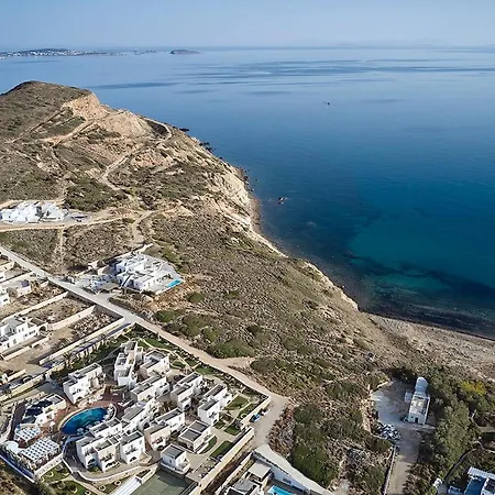 Naxos Magic Village ホテル 3*