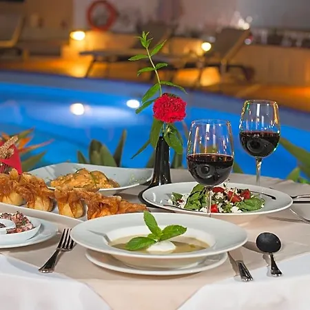 Отель Naxos Magic Village 3*